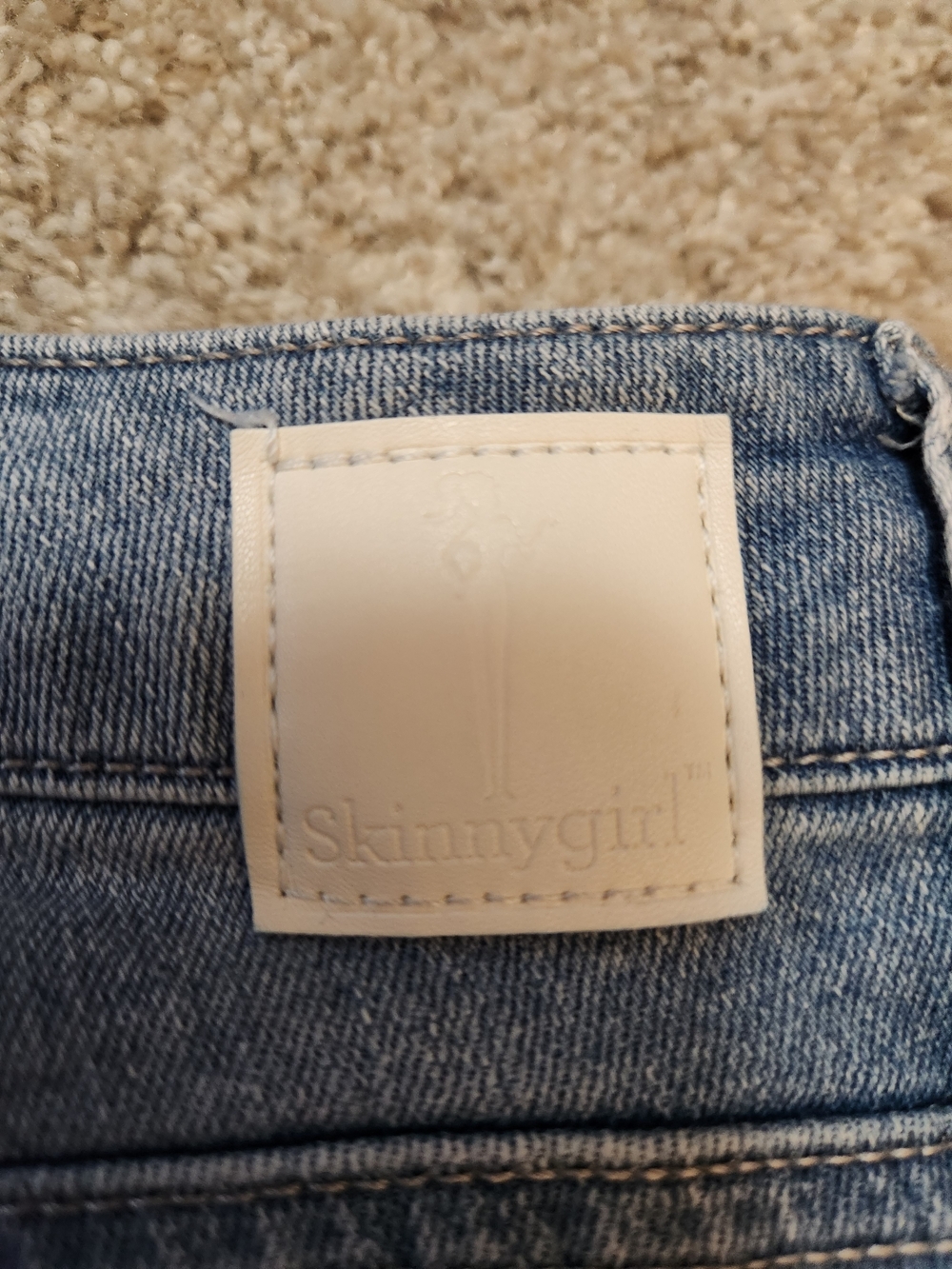 Women’s Light Blue High-Rise Skinny Jeans - Picture 6 of 12